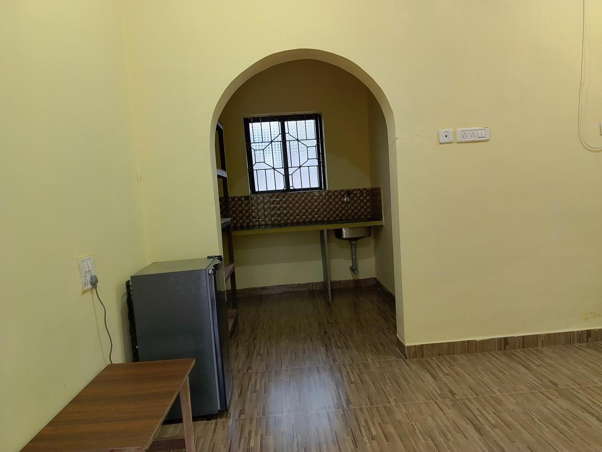 One Love Guest House Morjim Buitenkant foto